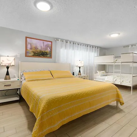 Holiday home Dino Disneyland By Oc Adventure Homes *